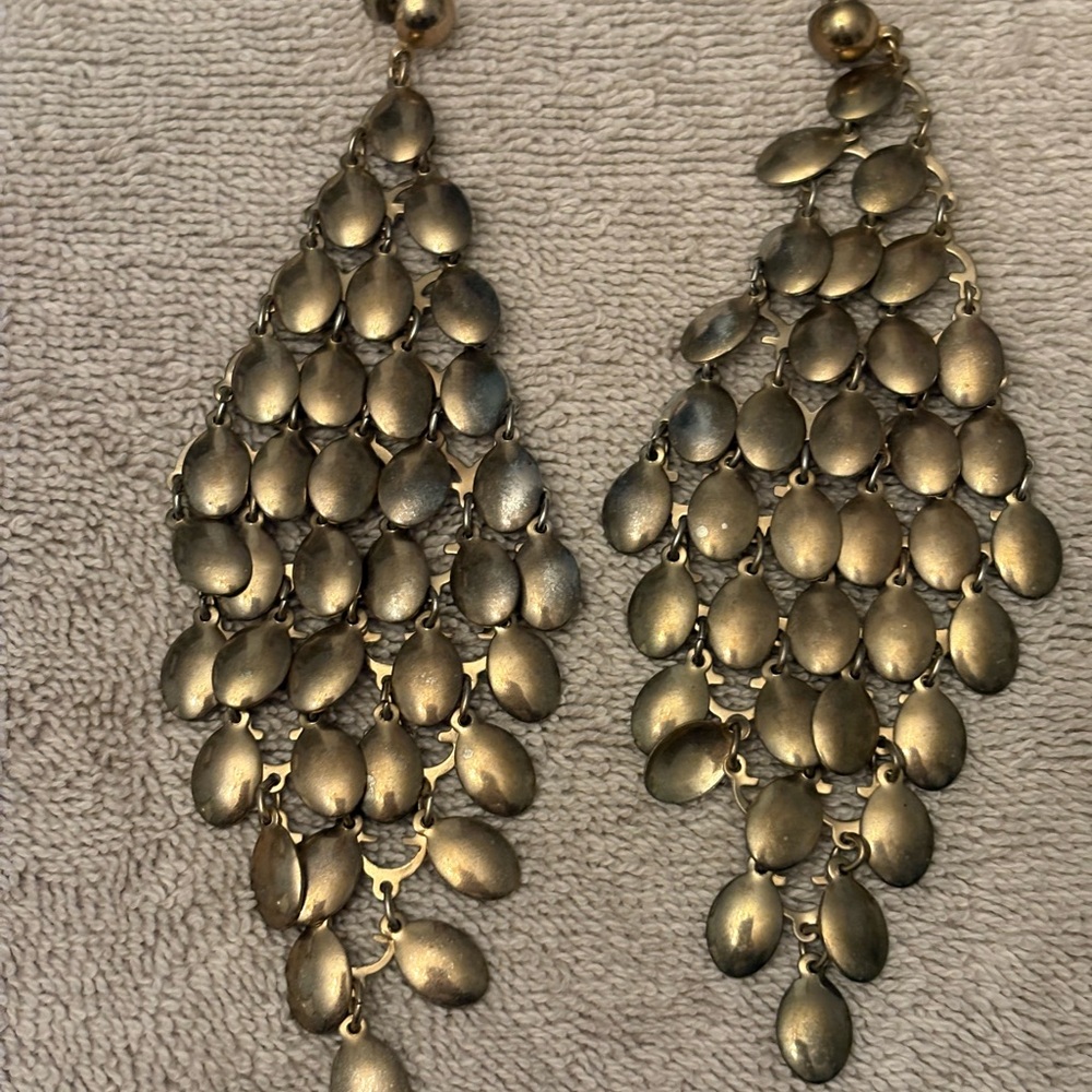 Vintage Gold-Tone Teardrop Cascade Chandelier Earrings